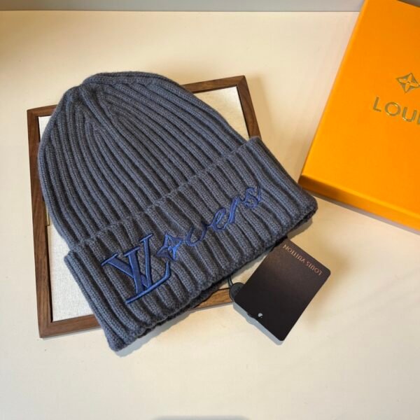 Louis Vuitton new knitted hat