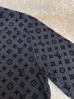 Louis Vuitton silk long-sleeved shirt - Image 12