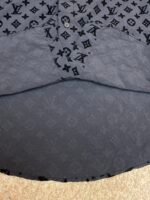 Louis Vuitton silk long-sleeved shirt - Image 10