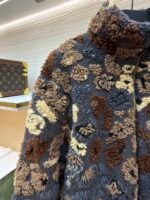 Louis Vuitton Teddy fleece reversible jacket - Image 17