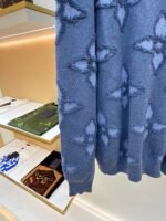 Louis Vuitton 3D Embossed Blue Four-Leaf Clover Crew Neck Sweatshirt - Image 7