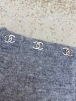 Chanel satchel button long-sleeved sweater - Image 10