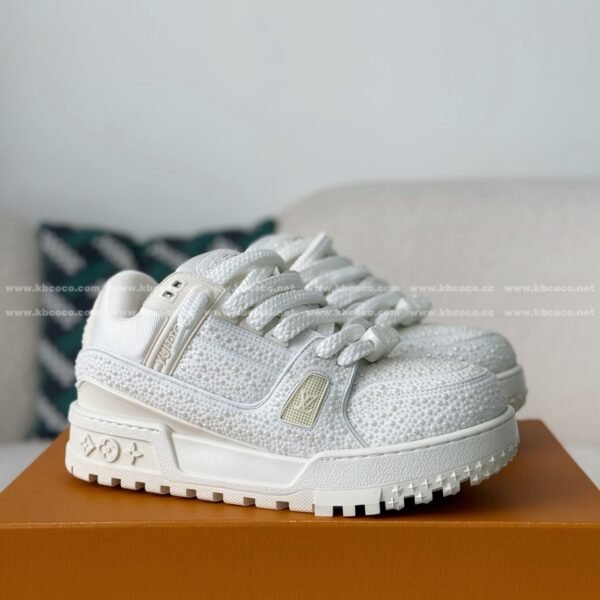 LOUIS VUITTON TRAINER SNEAKERS