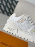 LOUIS VUITTON TRAINER SNEAKERS - Image 11