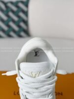 LOUIS VUITTON TRAINER SNEAKERS - Image 9