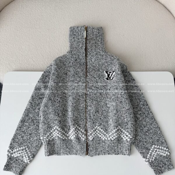 Louis Vuitton x Nigo Joint Model FW25 Lapel Sweater