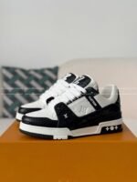 LOUIS VUITTON TRAINER SNEAKERS - Image 2