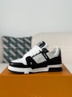 LOUIS VUITTON TRAINER SNEAKERS - Image 12