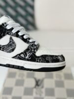 Louis Vuitton x Nike Dunk Casual Sneakers - Image 8
