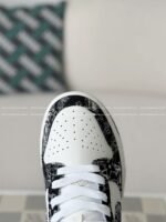 Louis Vuitton x Nike Dunk Casual Sneakers - Image 7