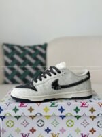 Louis Vuitton x Nike Dunk Casual Sneakers - Image 12