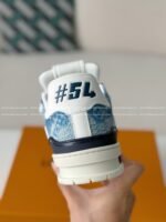 LOUIS VUITTON TRAINER SNEAKERS - Image 4