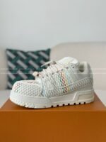 LOUIS VUITTON TRAINER SNEAKERS - Image 13