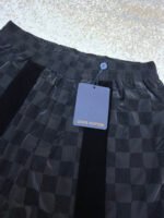 Louis Vuitton Damier flocked trousers - Image 15