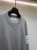 ThomBrowne four-stripe crewneck sweatshirt - Image 15