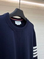 ThomBrowne four-stripe crewneck sweatshirt - Image 17