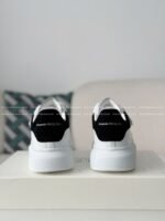 Alexander McQueen Casual Sneakers - Image 3