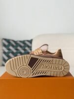 LOUIS VUITTON TRAINER SNEAKERS - Image 5