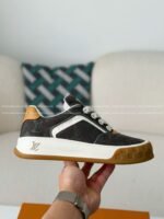 LOUIS VUITTON TILTED CANVAS LEATHER BOARD SHOES - Image 11