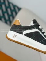 LOUIS VUITTON TILTED CANVAS LEATHER BOARD SHOES - Image 10
