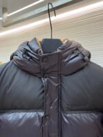 Burberry logo intarsia down jacket - Image 4