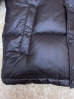 Burberry logo intarsia down jacket - Image 9
