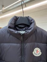 Moncler patch-branded down jackets - Image 4