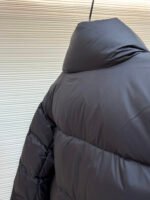 Moncler patch-branded down jackets - Image 10