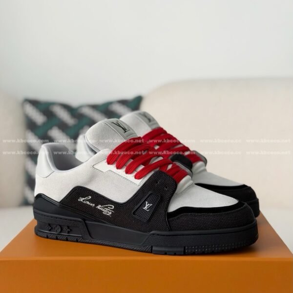 LOUIS VUITTON TRAINER SNEAKERS