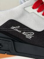 LOUIS VUITTON TRAINER SNEAKERS - Image 5