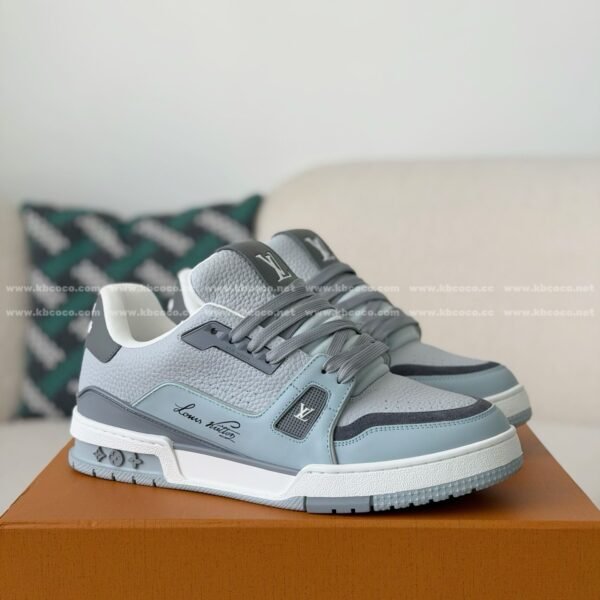 LOUIS VUITTON TRAINER SNEAKERS