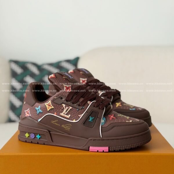 LOUIS VUITTON TRAINER SNEAKERS