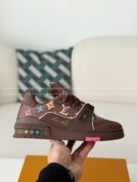 LOUIS VUITTON TRAINER SNEAKERS - Image 14