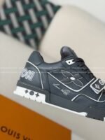 LOUIS VUITTON TRAINER SNEAKERS - Image 12