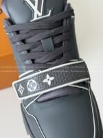LOUIS VUITTON TRAINER SNEAKERS - Image 7