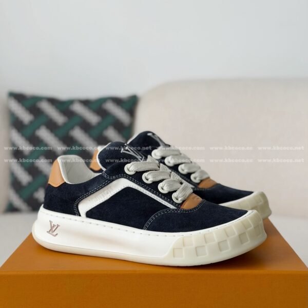 LOUIS VUITTON TILTED CANVAS LEATHERBOARD SHOES