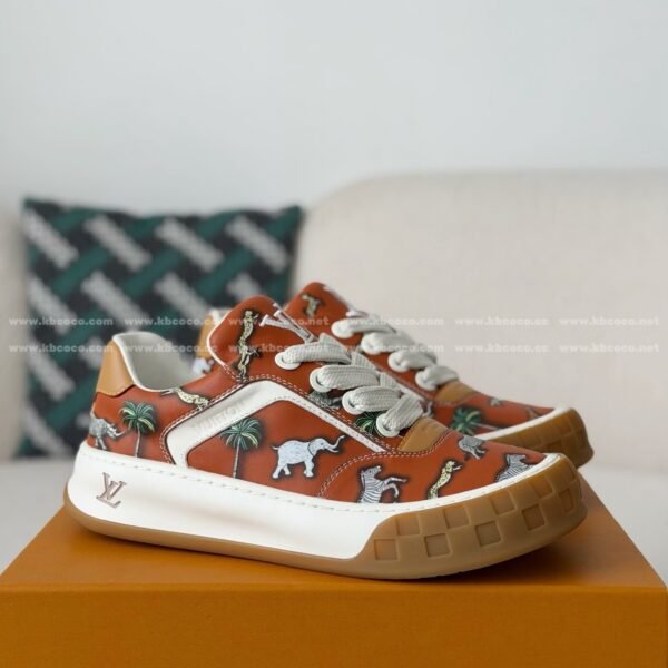 LOUIS VUITTON TILTED CANVAS LEATHER BOARD SHOES