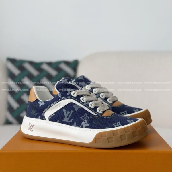 LOUIS VUITTON TILTED CANVAS LEATHER BOARD SHOES