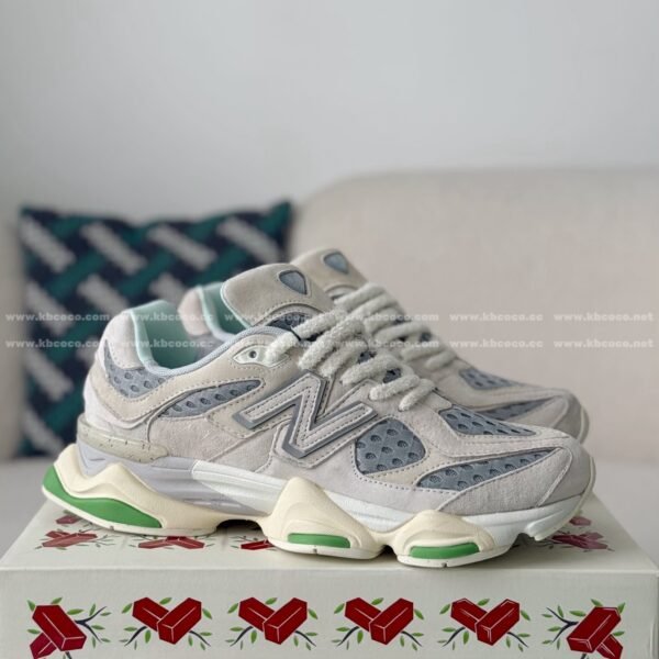 New Balance NB 9060 Sneakers