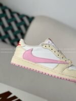 Nike AirJordan1 x TravisScott AJ Low - Image 13