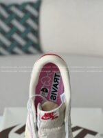 Nike AirJordan1 x TravisScott AJ Low - Image 11