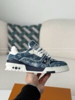 LOUIS VUITTON TRAINER SNEAKERS - Image 6