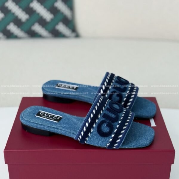 Gucci Script Lido Slippers