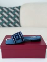 Gucci Script Lido Slippers - Image 4