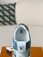 LOUIS VUITTON TRAINER SNEAKERS - Image 9