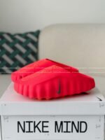 Nike Mind 001 Recovery Slide Closed-Toe Slippers - Image 2