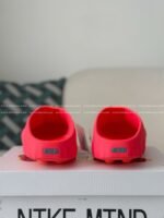 Nike Mind 001 Recovery Slide Closed-Toe Slippers - Image 4
