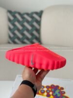 Nike Mind 001 Recovery Slide Closed-Toe Slippers - Image 3