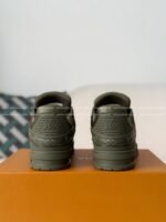 LOUIS VUITTON TRAINER SNEAKERS - Image 3