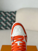 LOUIS VUITTON TRAINER SNEAKERS - Image 8